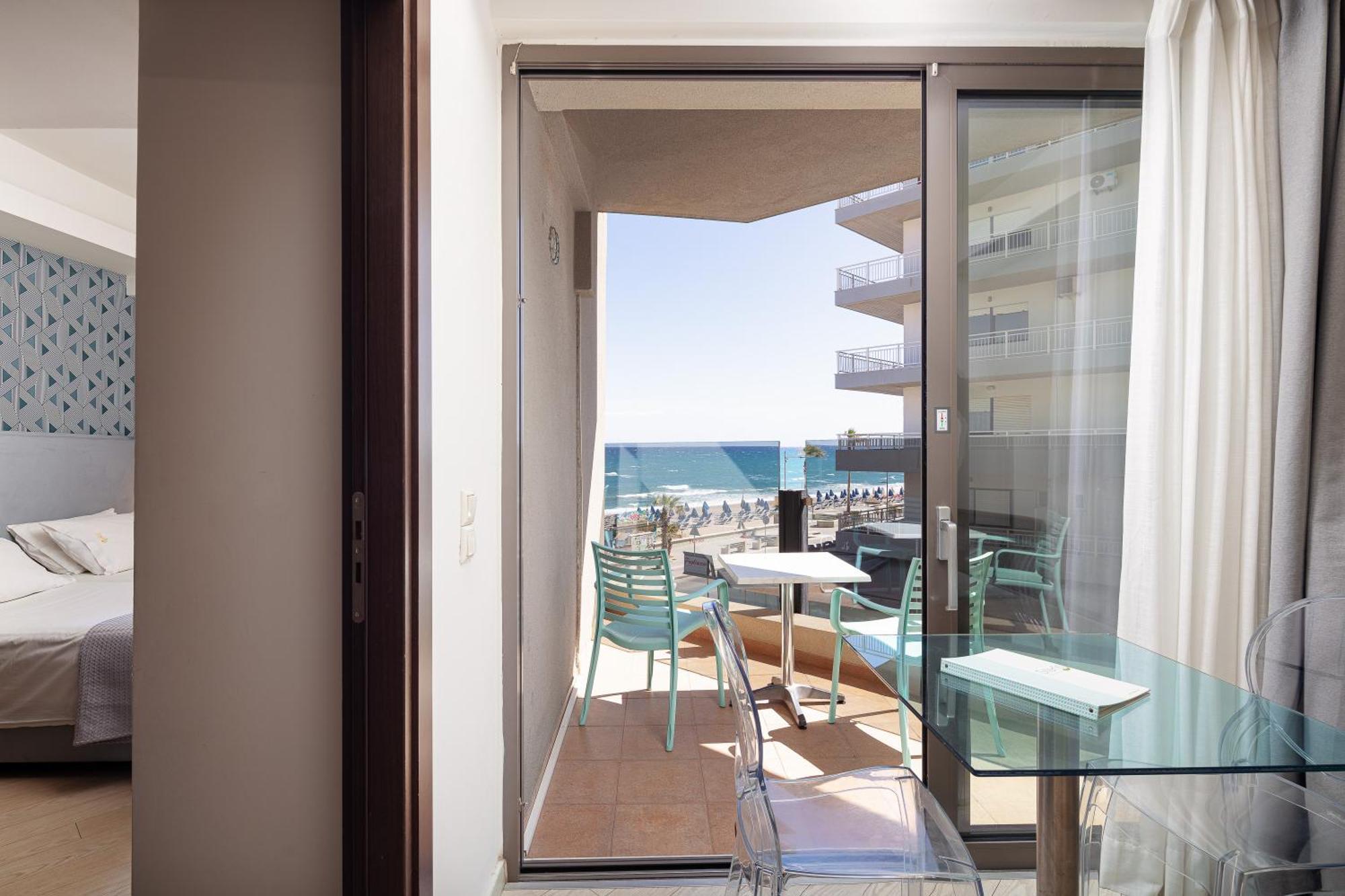 ريثيمنو Steris Elegant Beach Hotel & Apartments المظهر الخارجي الصورة